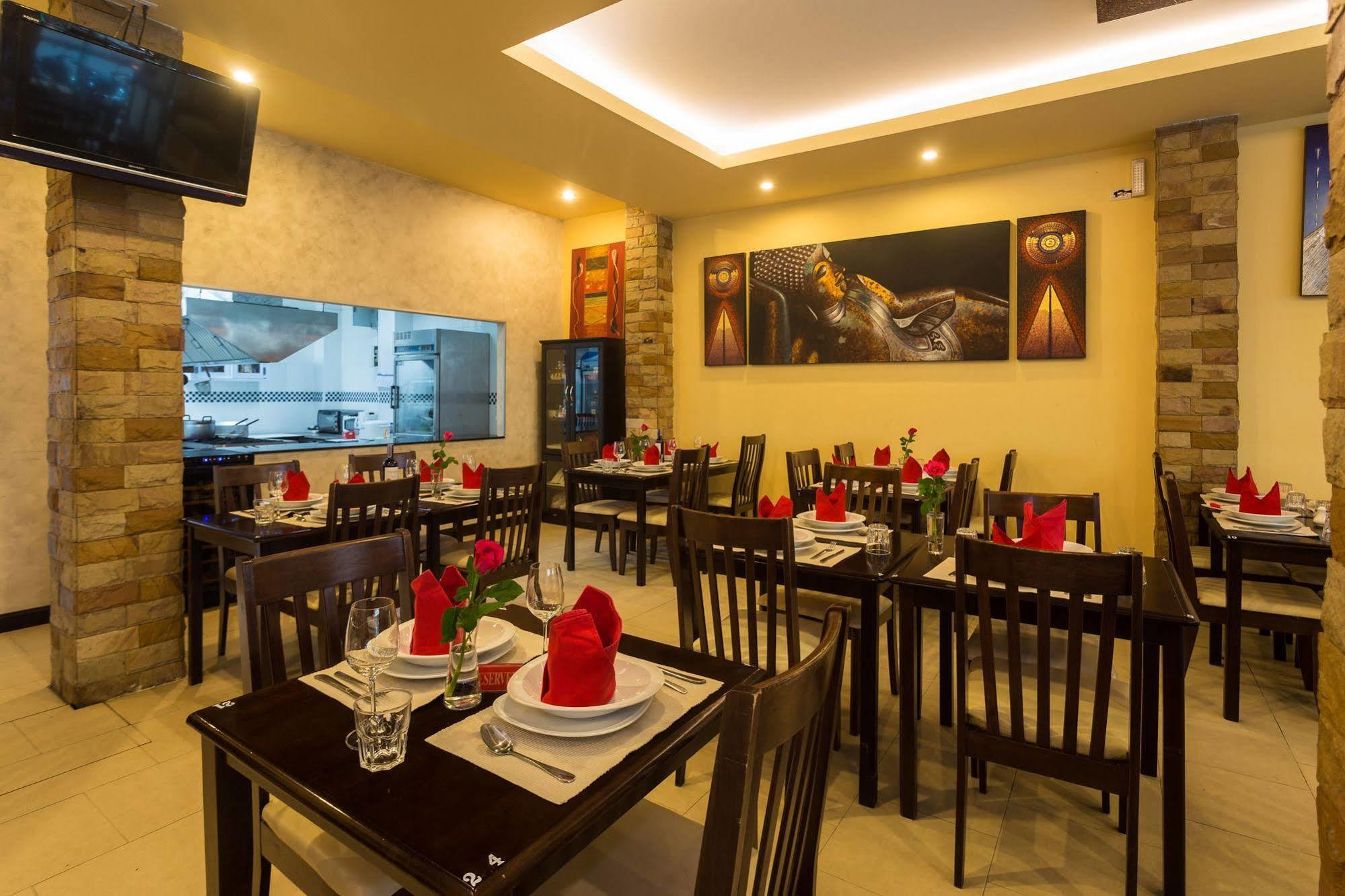 Guesthouse Belvedere Patong Екстер'єр фото